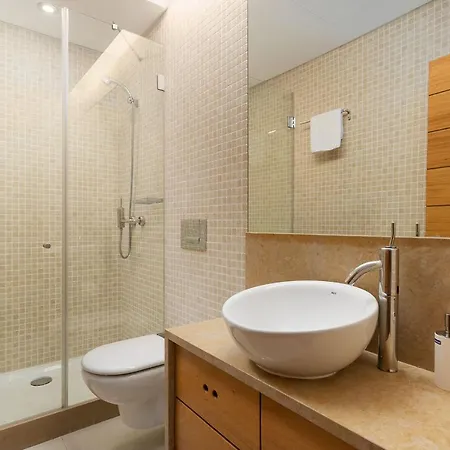 Deluxe In With Hot Tub Apartamento